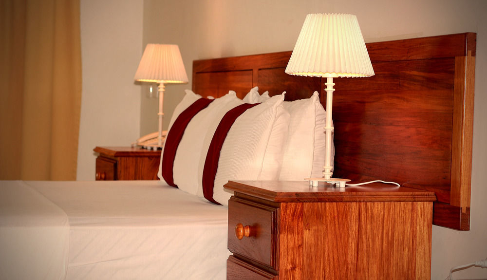 Madang Star International Hotel Eksteriør bilde