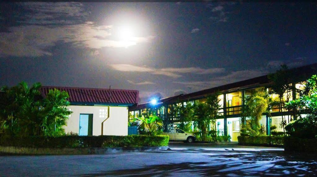 Madang Star International Hotel Eksteriør bilde